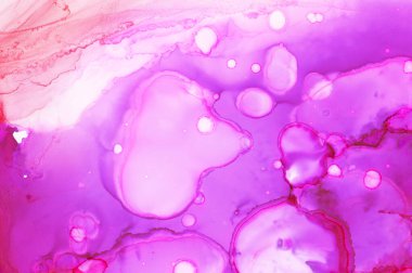 Şeffaf alkol lekeleri olan soyut bir arkaplan. El çizimi illüstrasyon.