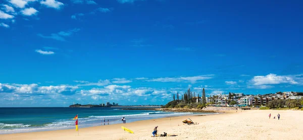 Mooloolaba Australia Luglio 2018 Persone Che Amano Estate Alla Spiaggia — Foto Stock