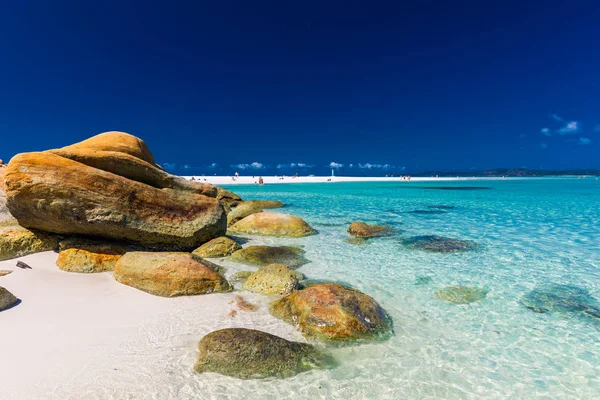 Sziklák Csodálatos Whitehaven Beach Fehér Homok Whitsunday Szigetek Queensland Ausztrália — Stock Fotó