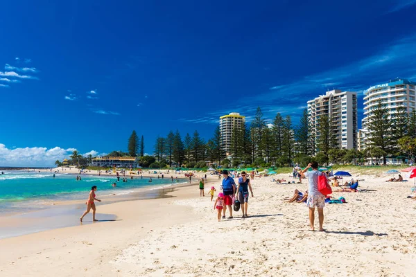 Coolangatta Aus Maggio 2017 Spiaggia Coolangatta Rainbow Bay Gold Coast — Foto Stock