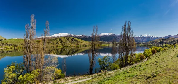 Sjön Hayes Återspeglar Coronet Berg Med Snö Nära Queenstown Nya — Stockfoto