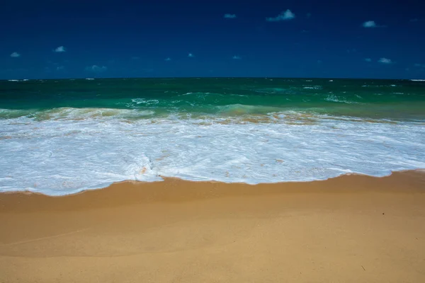 Día Soleado Caliente Moffat Beach Calundra Queensland Australia 2018 —  Fotos de Stock