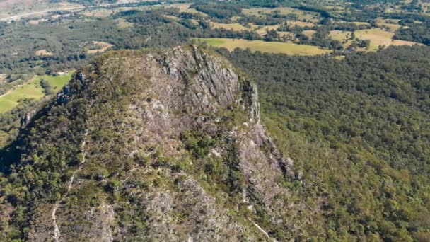 Veduta Aerea Del Picco Vulcanico Monte Cooroora Sulla Sunshine Coast — Video Stock