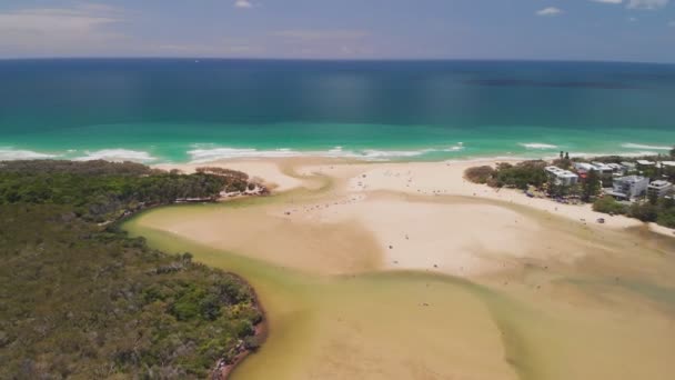 Вид Воздуха Пляж Озеро Курримунди Калундра Солнечный Берег Квинсленд Австралия — стоковое видео