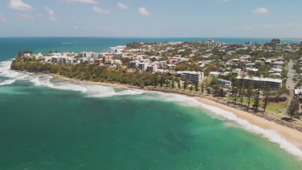 Панорамний Аерофотознімки Метелики Пляж Caloundra Квінсленд Австралія — стокове відео