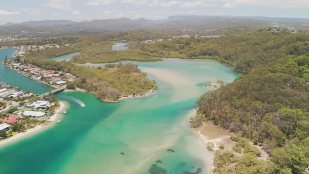 Vista Aérea Del Arroyo Tallebudgera Creek Con Famosa Playa Costa — Vídeo de stock