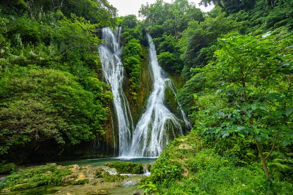 Mele Maat Cascades Port Vila, Efate sziget, Vanuatu, Dél-PA — Stock Fotó