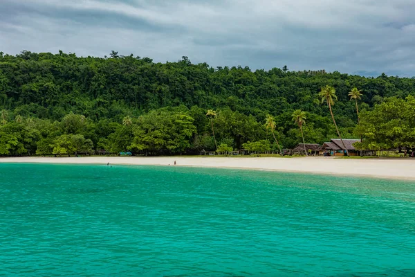 Champagne Beach, Vanuatu, Espiritu Santo Island, w pobliżu Luganville — Zdjęcie stockowe