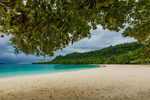 Champagne Beach, Vanuatu, Espiritu Santo Island, a közelben Luganville — Stock Fotó