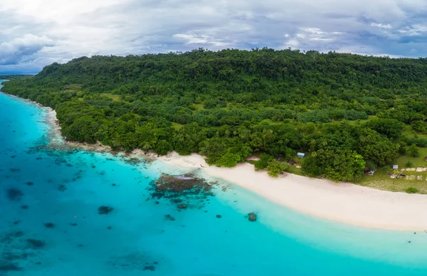 Praia de Champagne, Vanuatu, ilha de Espiritu Santo, perto de Luganville — Fotografia de Stock