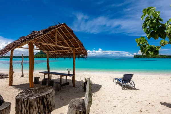 Port Orly Sandstrand mit Palmen, Insel Espiritu Santo, Strand — Stockfoto