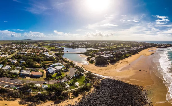 Veduta aerea drone della spiaggia di Bargara e dintorni, Queensland , — Foto Stock