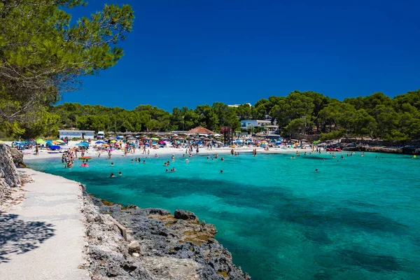 Cala Mondrago Majorka Spain Липня 2020 Люди Насолоджуються Відомим Пляжем — стокове фото