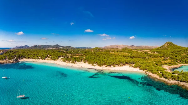 Cala Agulla素晴らしい砂浜スペイン バレアレス諸島 マヨルカ島 ラジャダ — ストック写真