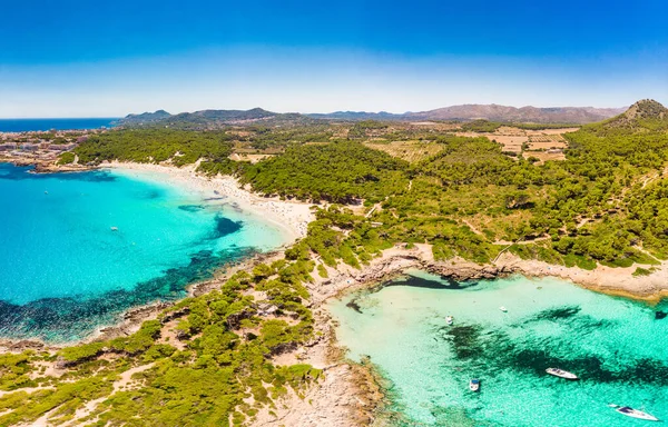 Кала Агулла Дивовижним Піщаним Пляжем Іспанія Балеарські Острови Мальорка Кала — стокове фото