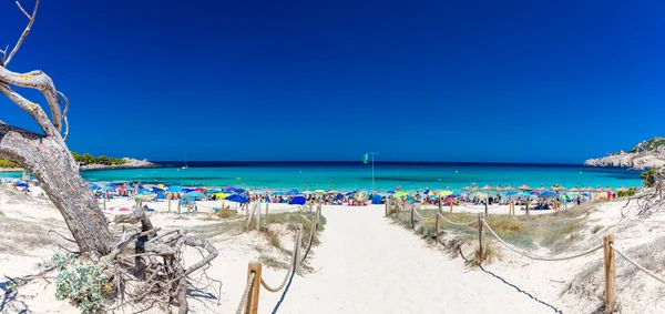 Cala Agulla Mit Fantastischem Sandstrand Spanien Balearen Mallorca Cala Rajada — Stockfoto