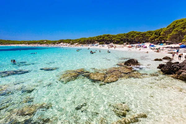Cala Agulla Mallorca Ισπανια Ιουλίου 2020 Άνθρωποι Απολαμβάνουν Καλοκαίρι Στη — Φωτογραφία Αρχείου