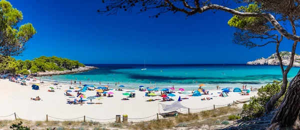 Cala Agulla Mallorca Spain July 2020 People Enjoying Summer Popular — Stock Photo, Image