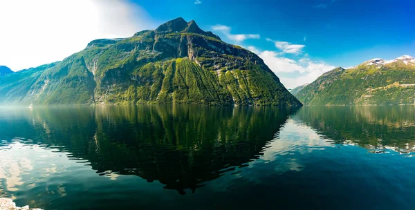 Paisaje Panorámico Drones Fiordos Geiranger Geirangerfjord Noruega — Foto de Stock