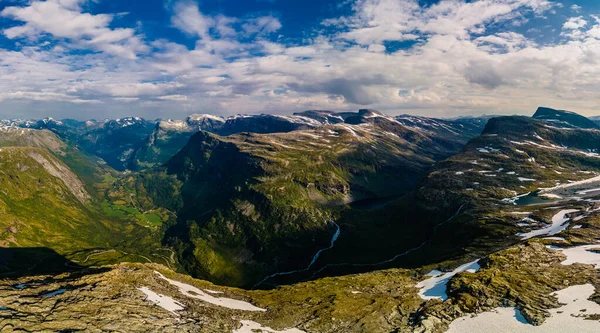 Πανοραμική Άποψη Του Τοπίου Geirangerfjord Και Των Βουνών Από Την — Φωτογραφία Αρχείου