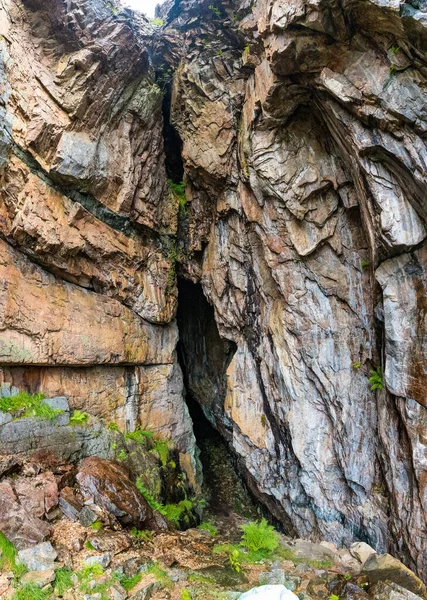 노르웨이의 아베로 브렘스네 동굴에 수있는 — 스톡 사진