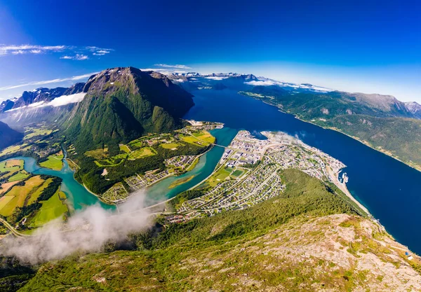 Rampestreken Andalsnes Noorwegen Een Beroemde Toeristische Route Uitzichtpunt — Stockfoto