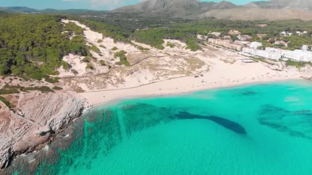 Cala Mesquida Mallorca Balearic Islands スペインの美しい砂浜 — ストック動画