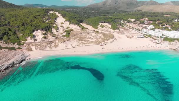 Песчаный Пляж Кала Мескида Балеарские Острова Испания — стоковое видео