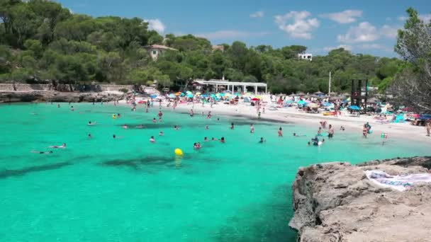 Cala Mondrago Majorka Spain July 2020 People Enjoy Beach Parque — 图库视频影像