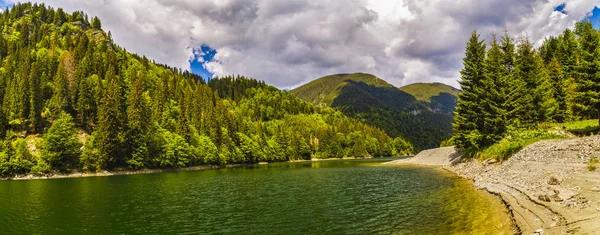 Краєвид Красивого Озера Паранго Гори Румунія — стокове фото