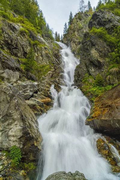 Landscape Big Waterfall Mountains — Stock Photo, Image