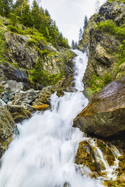 Landscape Big Waterfall Mountains — Stock Photo, Image