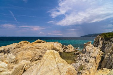 Yunanistan güzel deniz-kıyı görüntüsüyle manzara