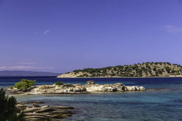 ギリシャの美しい海岸のイメージのある風景します — ストック写真