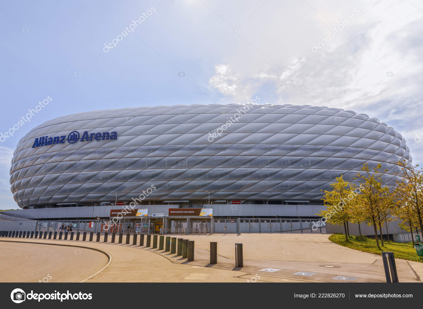 Munich Germany September 2018 Entrance Allianz Arena Stadium Square Munich Stock Editorial Photo C Czamfir 222826270