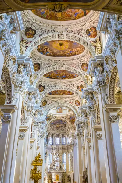 Passau içinde Saint Stephen Katedrali.