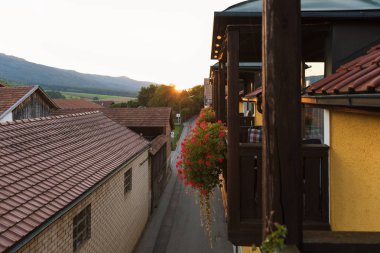 Bir Alman Köyü, Bavyera yol.