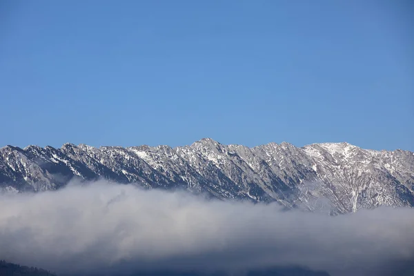 Landschaft Mit Den Piatra Craiului Bergen Rumänien Einem Sonnigen Novembertag — Stockfoto