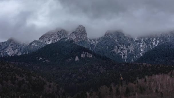 Zoom Avant Vue Sur Les Montagnes Piatra Craiului Depuis Plaiul — Video