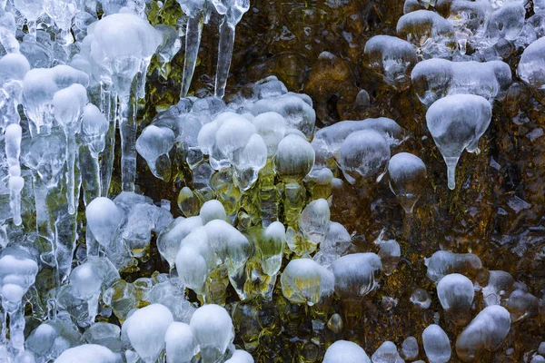 Εικόνα Του Icicles Και Τις Διάφορες Μορφές Του Πάγου — Φωτογραφία Αρχείου