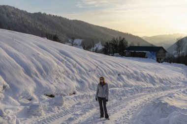 Onu kış tatil Hapopy turist Bayan dağlarda