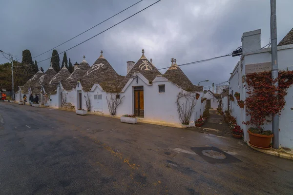 Alberobello Apulia Italia Febrero Hermosa Vista Las Tradicionales Casas Trulli — Foto de Stock