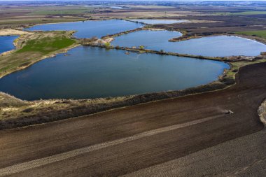 Mart ayında gündüz dron alansal kamera adaylarının görünümü