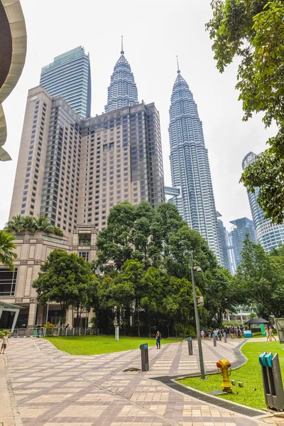 22 abr 2019. Kuala Lumpur, Malasia. Las torres gemelas de Petronas —  Fotos de Stock