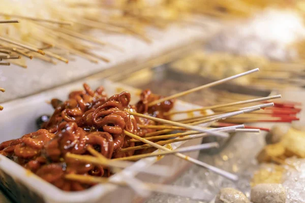 Comida callejera en Kuala-Lumpur — Foto de Stock