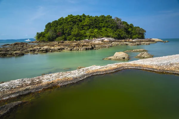 Красивый летний фон пляжа Лангкави в Малайзии . — стоковое фото