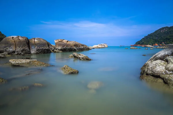 The beautiful summer background of Langkawi Beach in Malaysia. — Stock Photo, Image