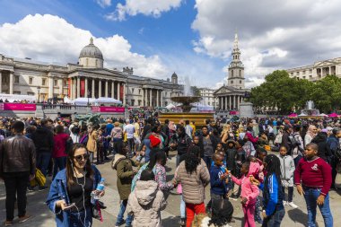 Londra İngiltere, 8-Jul-2019, sokaklarda çeşitli resimler