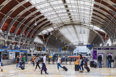 20 -Ağustos -2019, farklı turistik noktaları ziyaret etmek, sokak hayatı