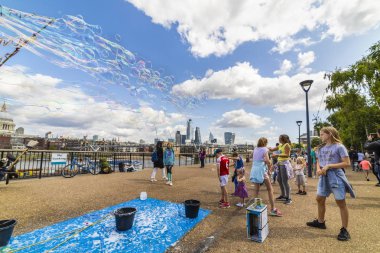 20 -Ağustos -2019, farklı turistik noktaları ziyaret etmek, sokak hayatı
